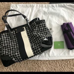 Kate spade diaper bag. Smoke free home